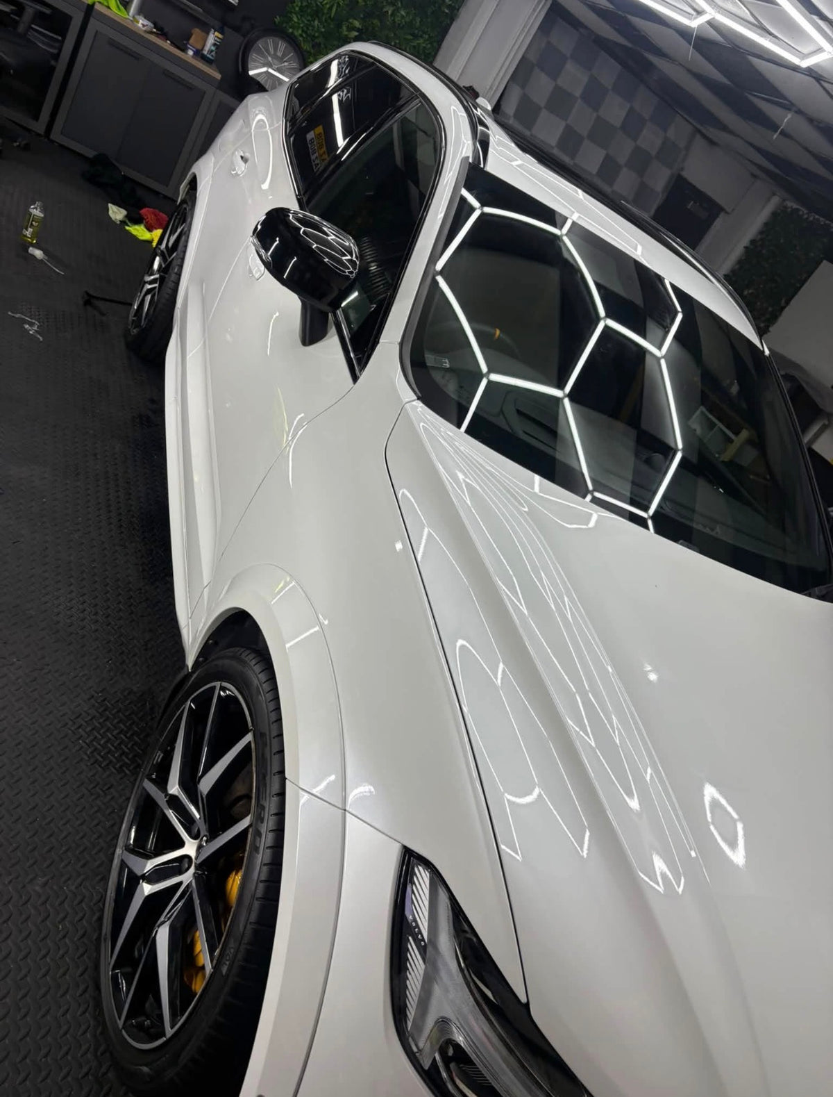 Full Valet